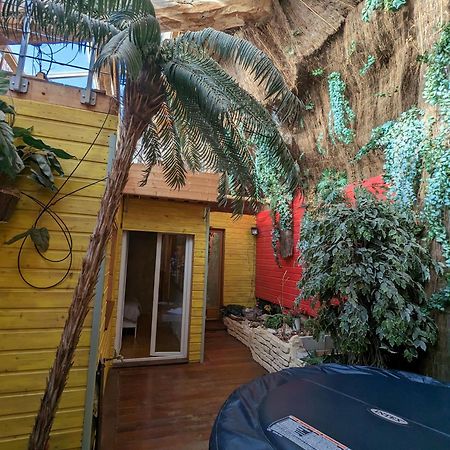 Maison De Village, Jacuzzi, Salle Cinema Valencin Ngoại thất bức ảnh