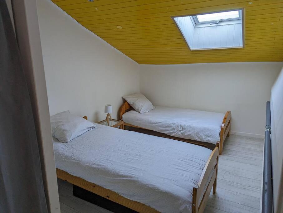 Maison De Village, Jacuzzi, Salle Cinema Valencin Ngoại thất bức ảnh