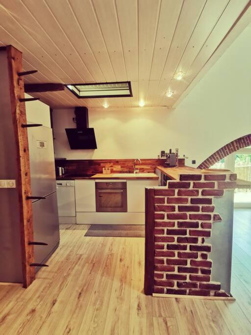 Maison De Village, Jacuzzi, Salle Cinema Valencin Ngoại thất bức ảnh