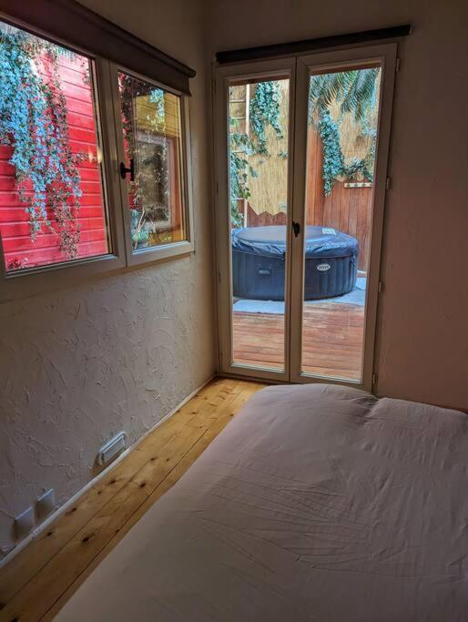 Maison De Village, Jacuzzi, Salle Cinema Valencin Ngoại thất bức ảnh