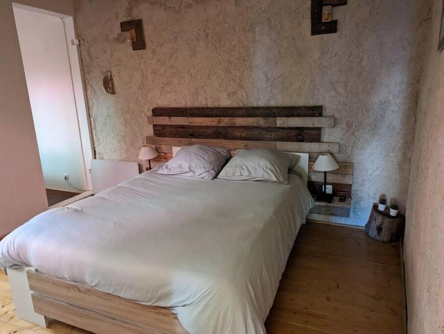 Maison De Village, Jacuzzi, Salle Cinema Valencin Ngoại thất bức ảnh
